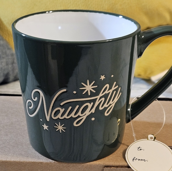 Delilah Jane Christmas Mug - Picture 1 of 4